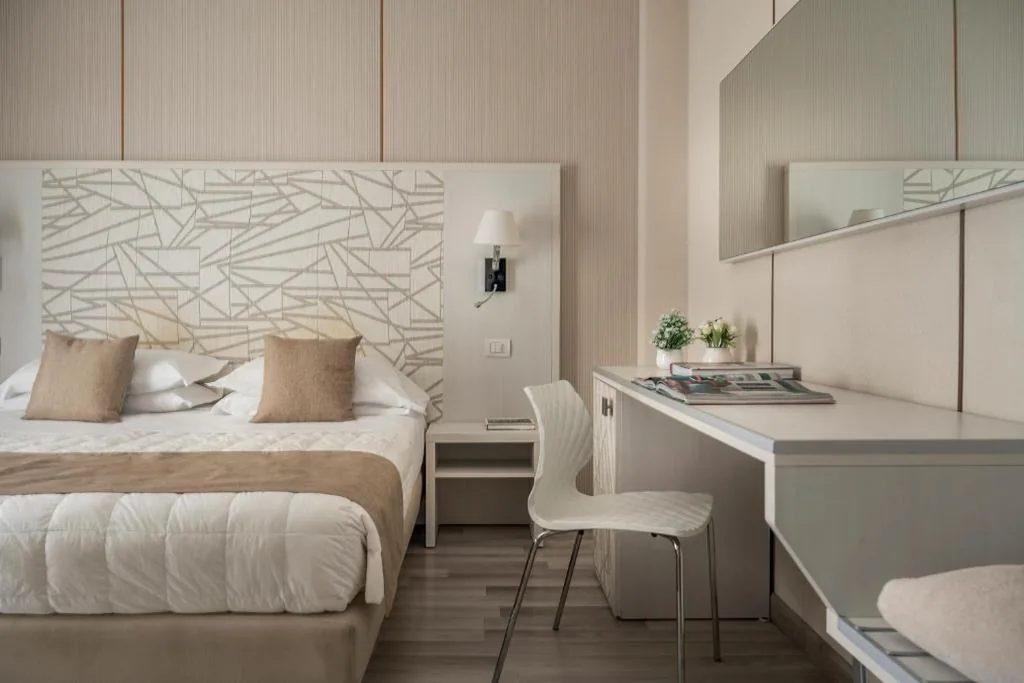 Superior Double Room — Grand Hotel Terme & SPA – Chianciano