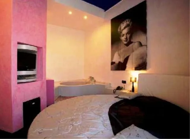 Superior Double Room — Hotel Bella ‘Mbriana