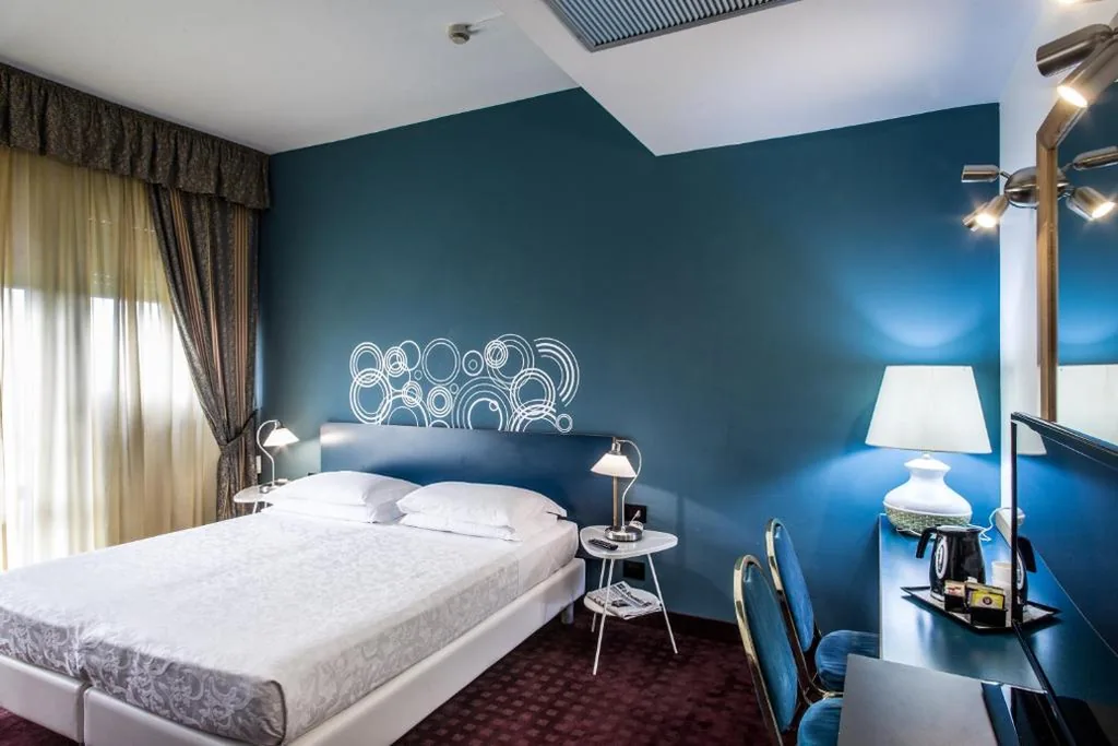 Superior Double Room — Hotel Mirage