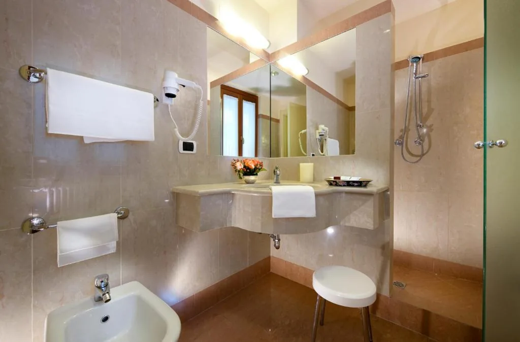 Camera Matrimoniale Superior — Hotel Parma e Oriente Wellness & Spa
