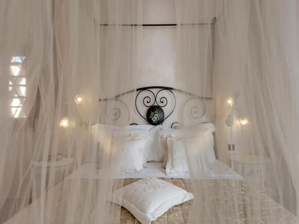 Camera Matrimoniale Superior — Hotel & Restaurant Casolare Le Terre Rosse