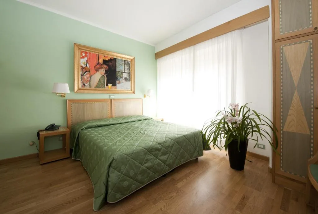 Superior Double Room — Hotel Touring