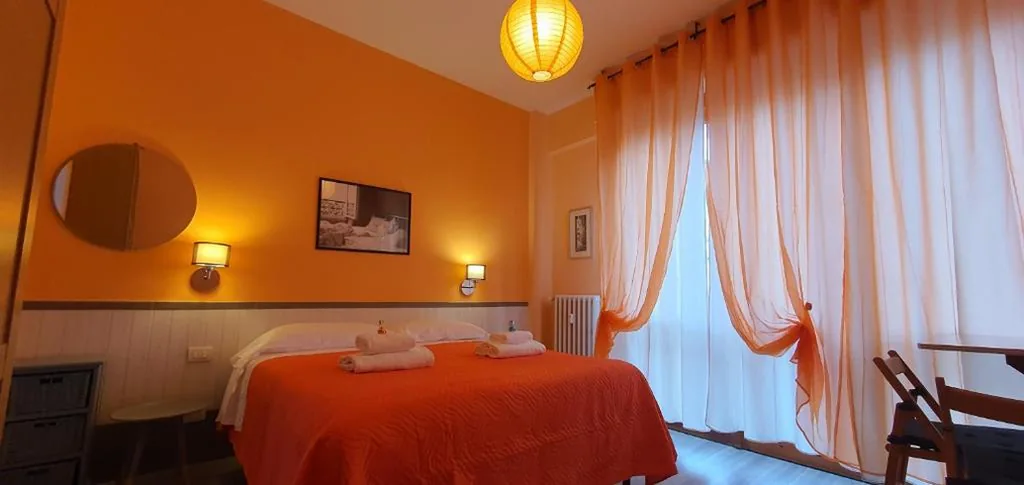 Camera Matrimoniale Superior — Il Giglio Guest House
