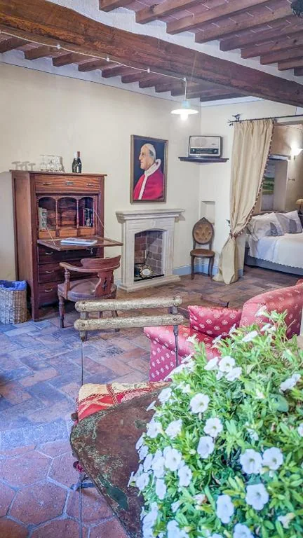Superior Double Room — Pienzalettings “Suites”
