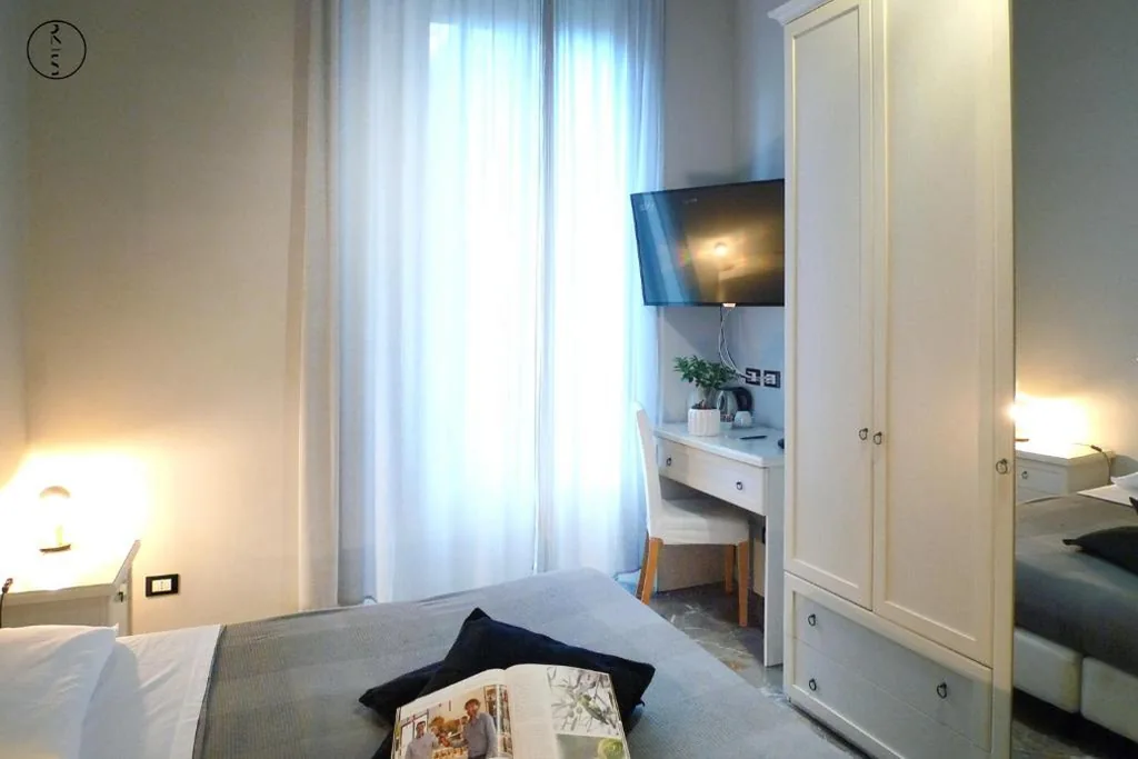 Superior Double Room — Relais Stibbert Florence