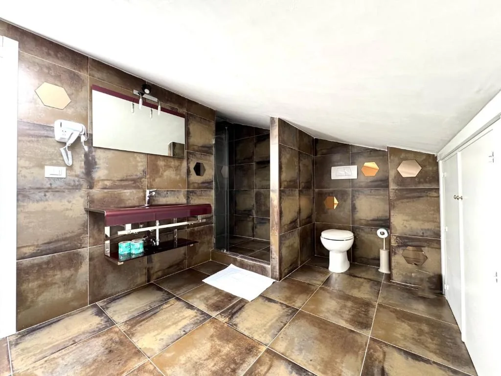 Camera Matrimoniale Superior — Residence Il Boschetto – Villa Con Piscina
