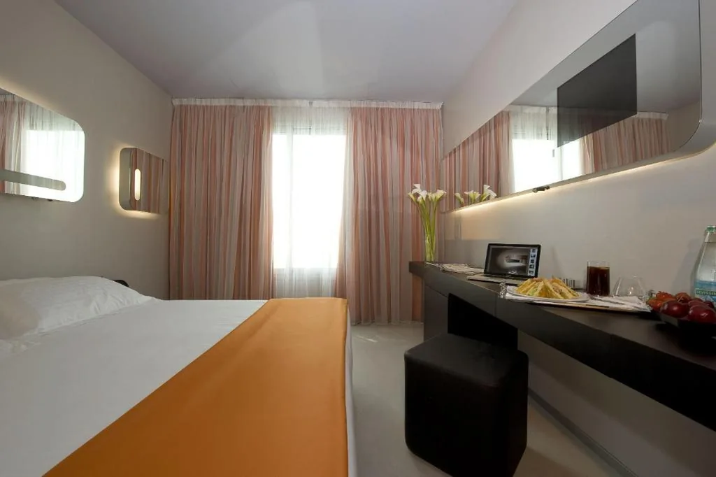 Superior Double Room — San Ranieri Hotel – Meetings & Pool