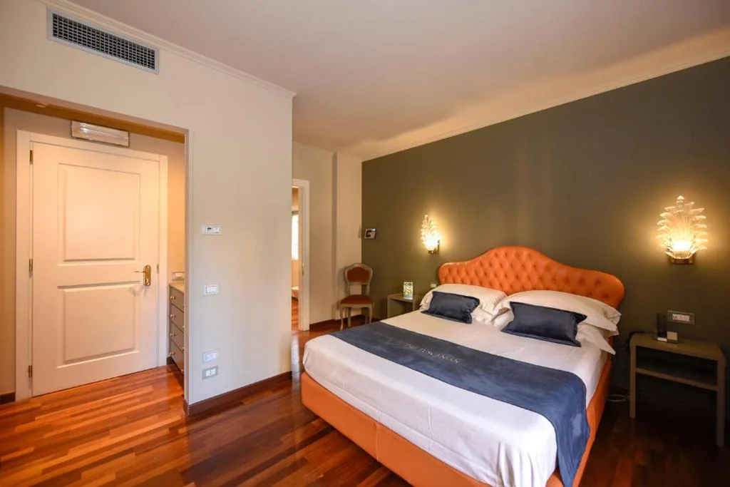 Superior Double Room — The Tuscanian Hotel