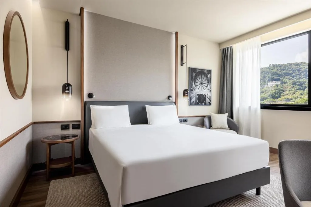 Premium Room — Radisson Blu Hotel, Florence