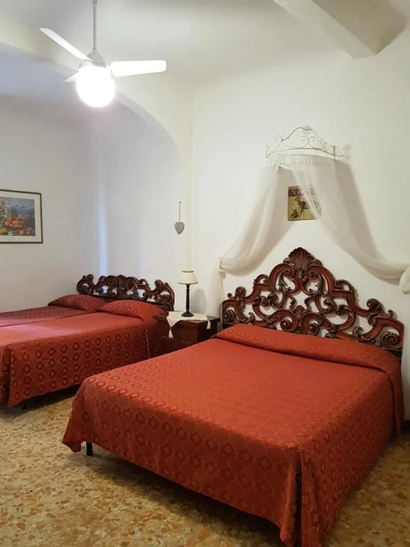 Camera Quadrupla — Albergo Tre Donzelle