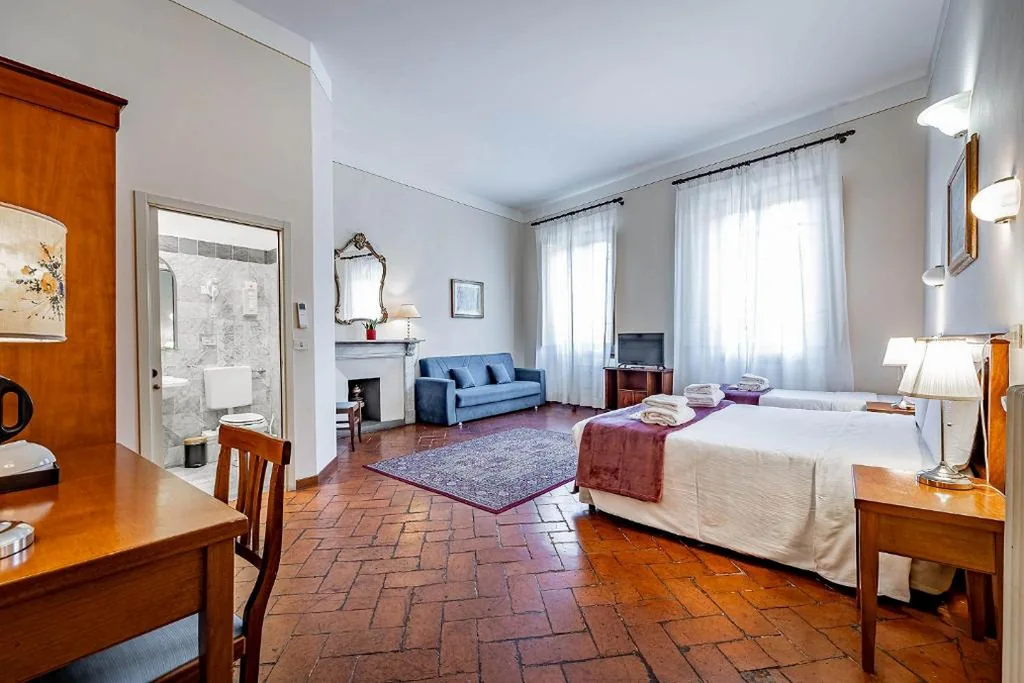 Camera Quadrupla — Bellevue House Affittacamere
