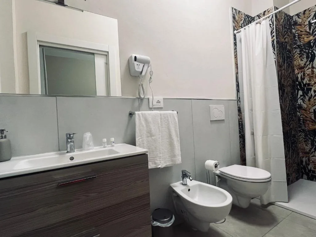 Classic Quadruple Room — Il Galileo Rooms