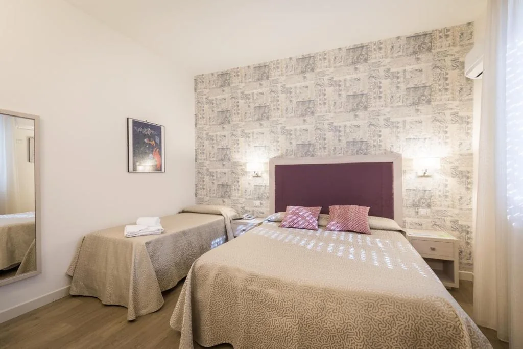 Camera Quadrupla Comfort — Hotel Pardini