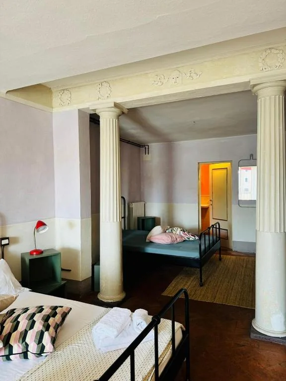 Camera Quadrupla con Bagno Privato — b&b mediceo 16