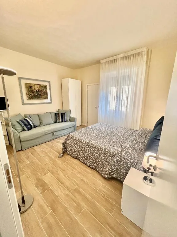 Camera Quadrupla con Bagno Privato — F&F Rooms