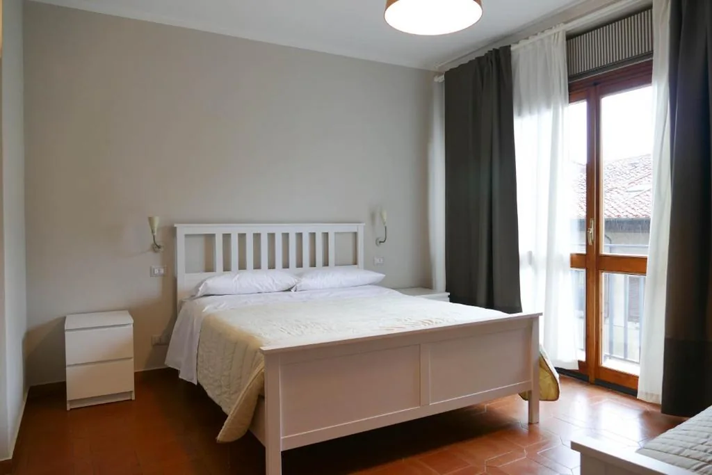 Camera Quadrupla con Bagno Privato — Gialel Pisa