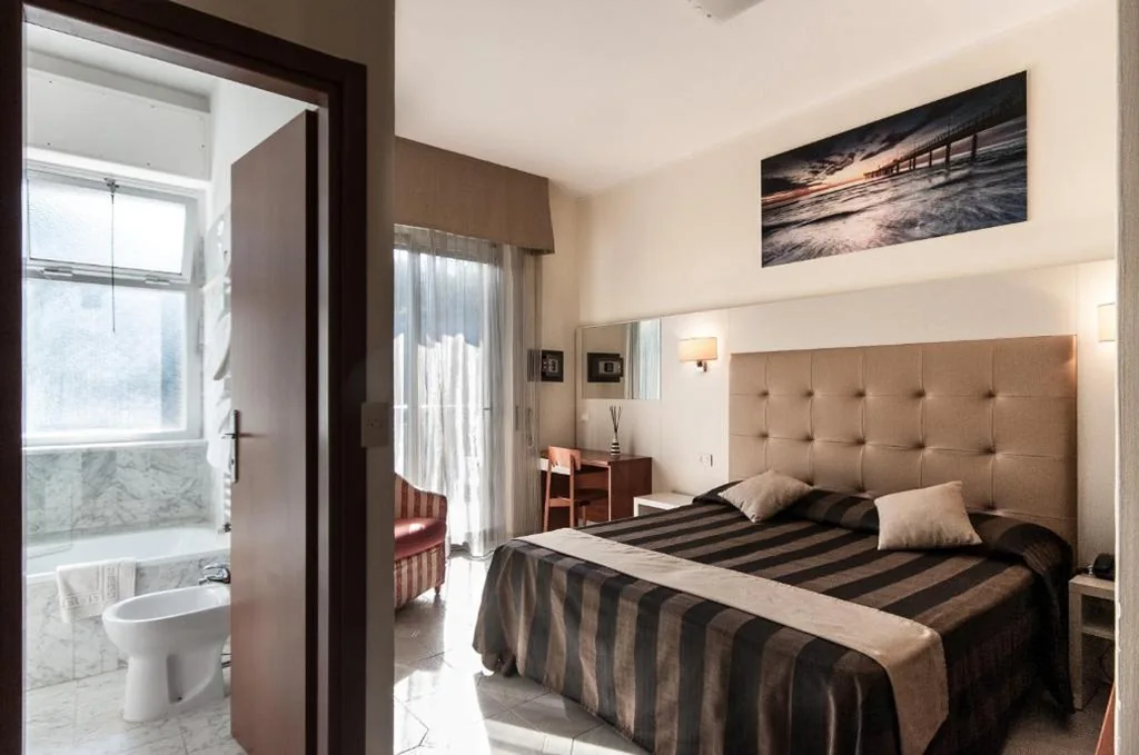 Camera Quadrupla con Balcone — Hotel King