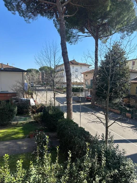 Quadruple Room with Balcony — Hotel La Riviera