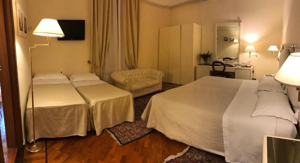 Camera Quadrupla Economy — Grand Hotel Tettuccio