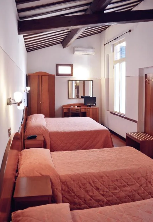Economy Quadruple Room — Hotel Arno Bellariva