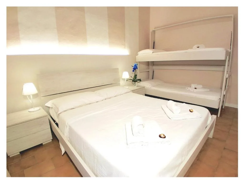 Camera Quadrupla Economy — Hotel Le Giare