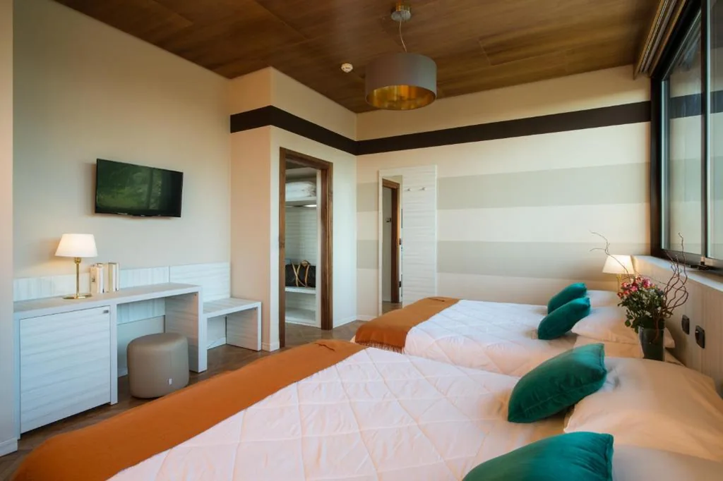 Quadruple Room — Grand Hotel Panoramic