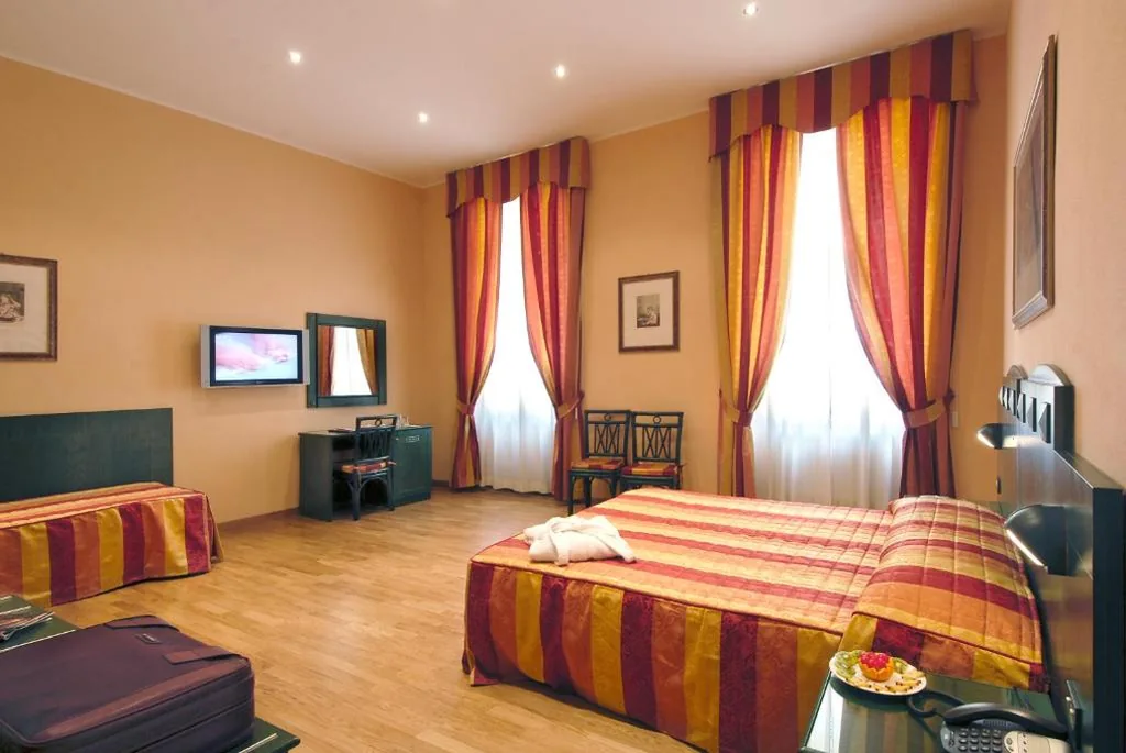 Quadruple Room — Hotel Bologna