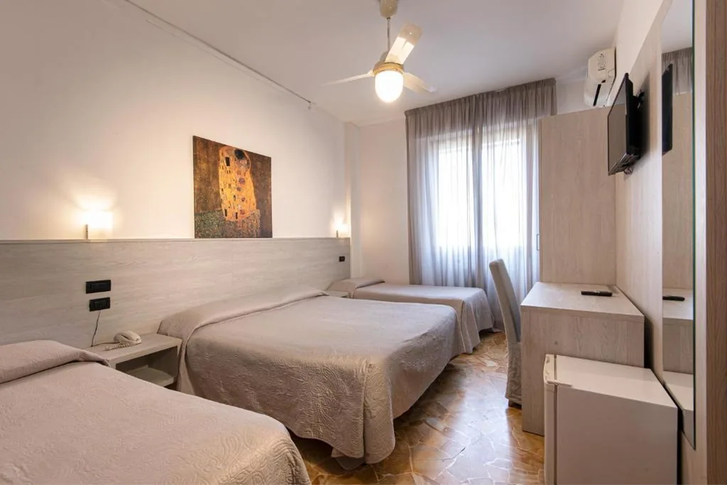 Quadruple Room — Hotel Careggi