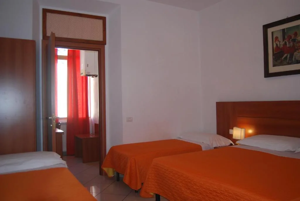 Camera Quadrupla — Hotel Dalmazia