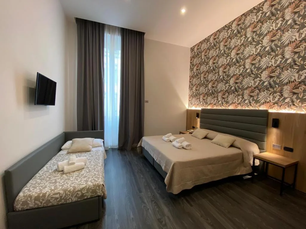 Camera Quadrupla — Hotel Delle Camelie