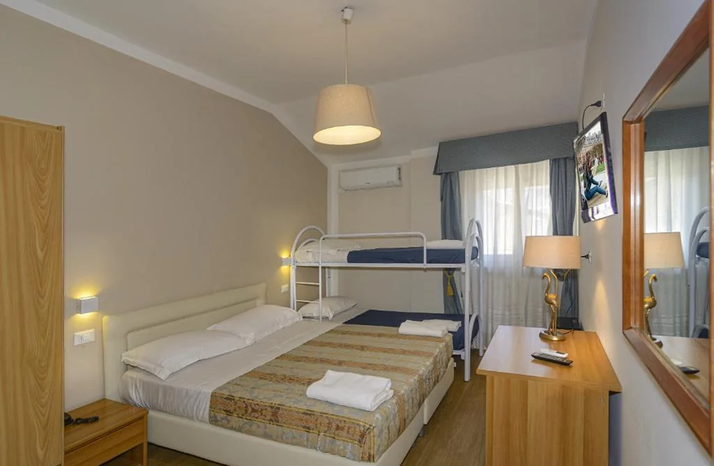 Camera Quadrupla — Hotel La Pace