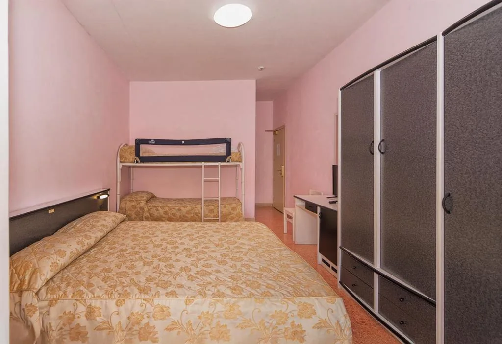 Camera Quadrupla — Hotel Lido