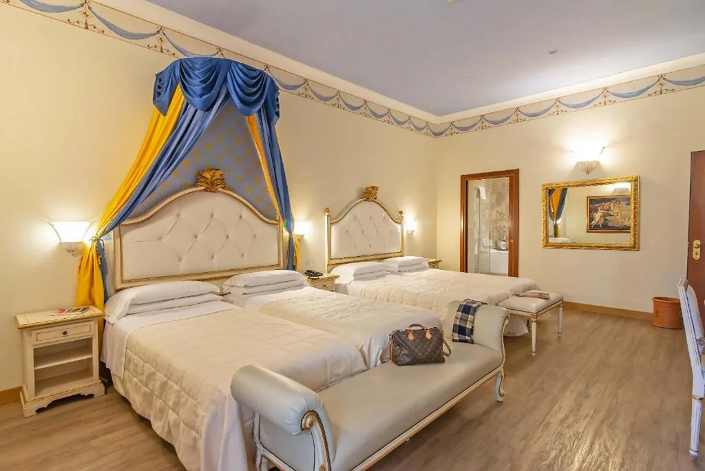 Camera Quadrupla — Hotel Porta Faenza