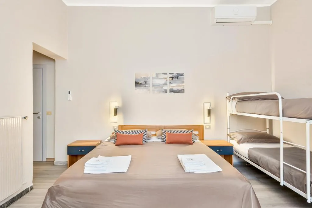 Quadruple Room — Hotel Sole