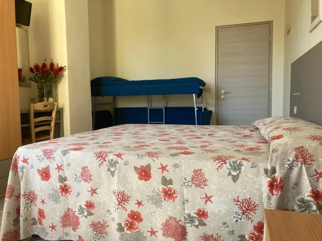 Camera Quadrupla — Hotel Verdesolemare