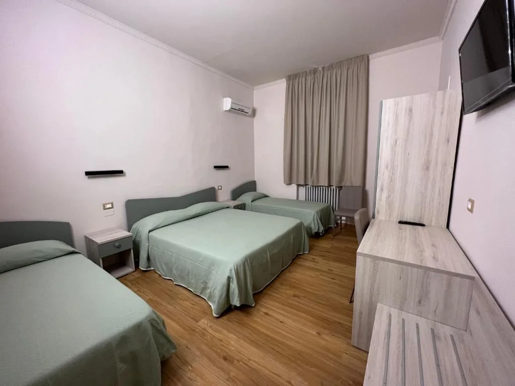 Camera Quadrupla — Hotel Villa Primavera