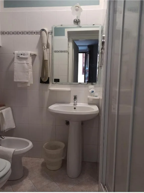 Camera Quadrupla Premium — Hotel Leonardo