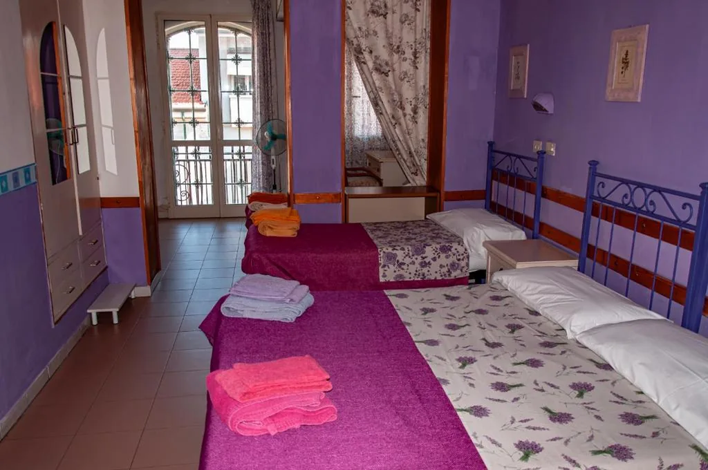 Camera Quadrupla Standard — Hotel Villa Morgana