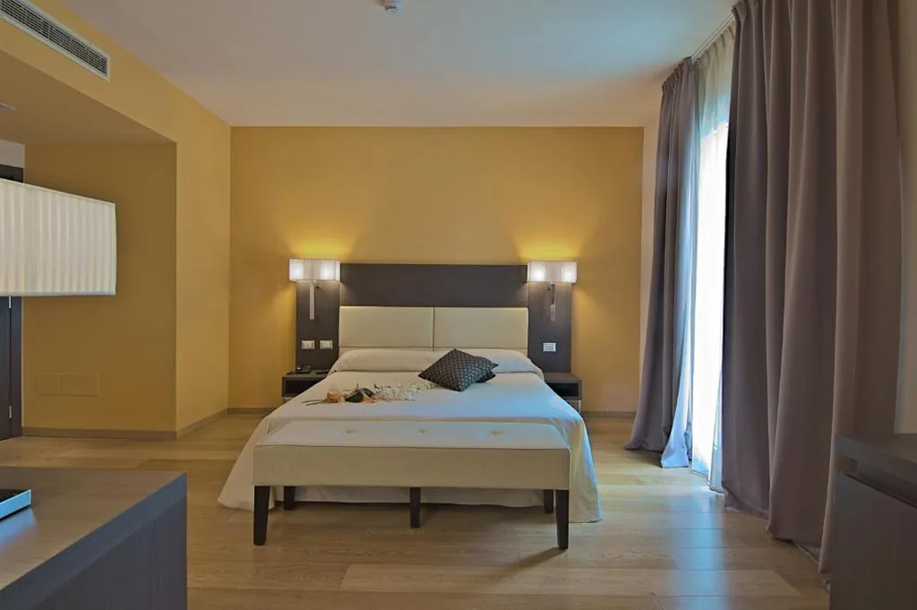 Camera Quadrupla — Zen Hotel Versilia