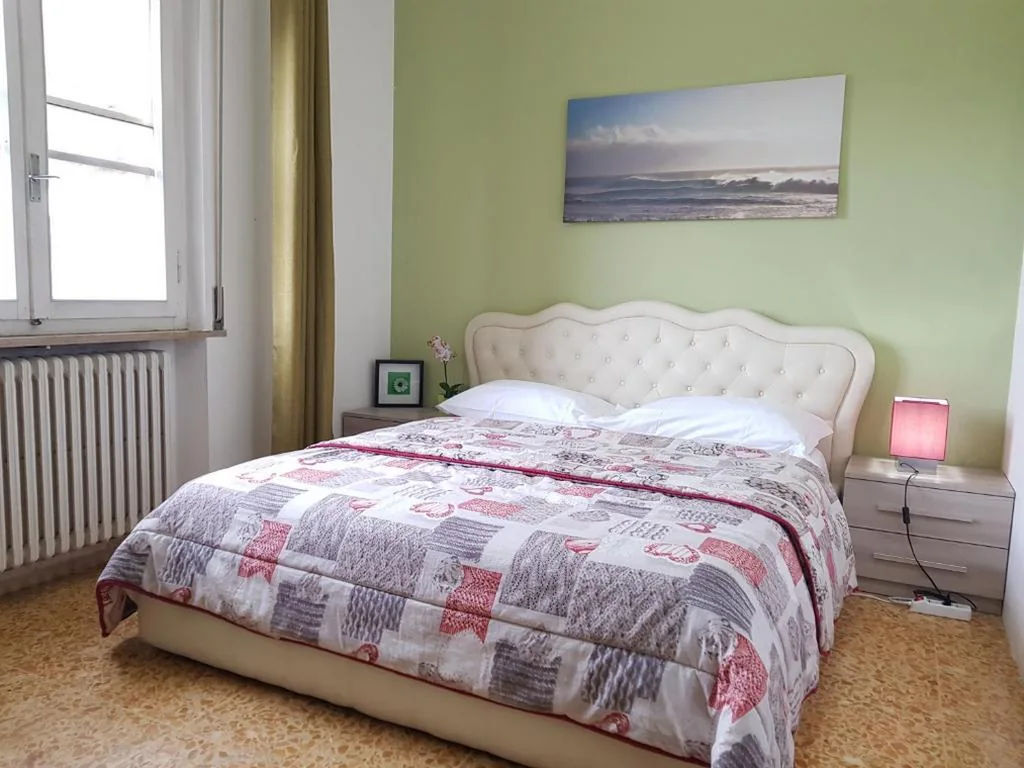 Queen Room with Private Bathroom — Prime Guest House