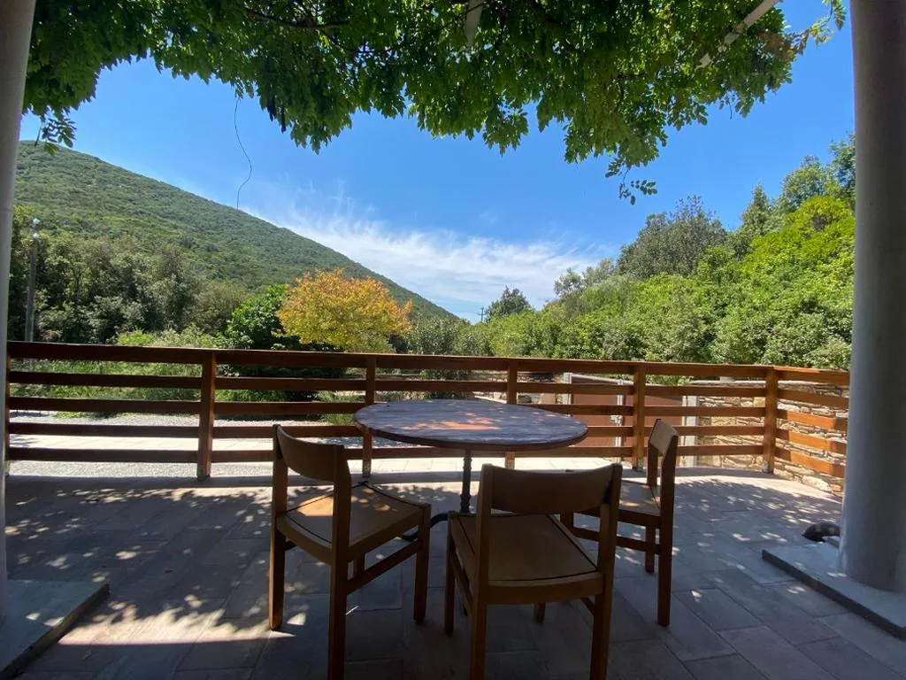 Camera Queen Deluxe — B&B La Fucinaia Pet Friendly