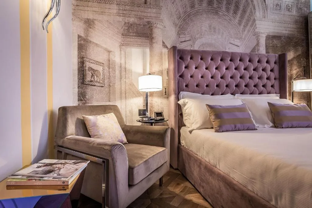 Deluxe Queen Room with Cathedral View — Arte’ Boutique Hotel