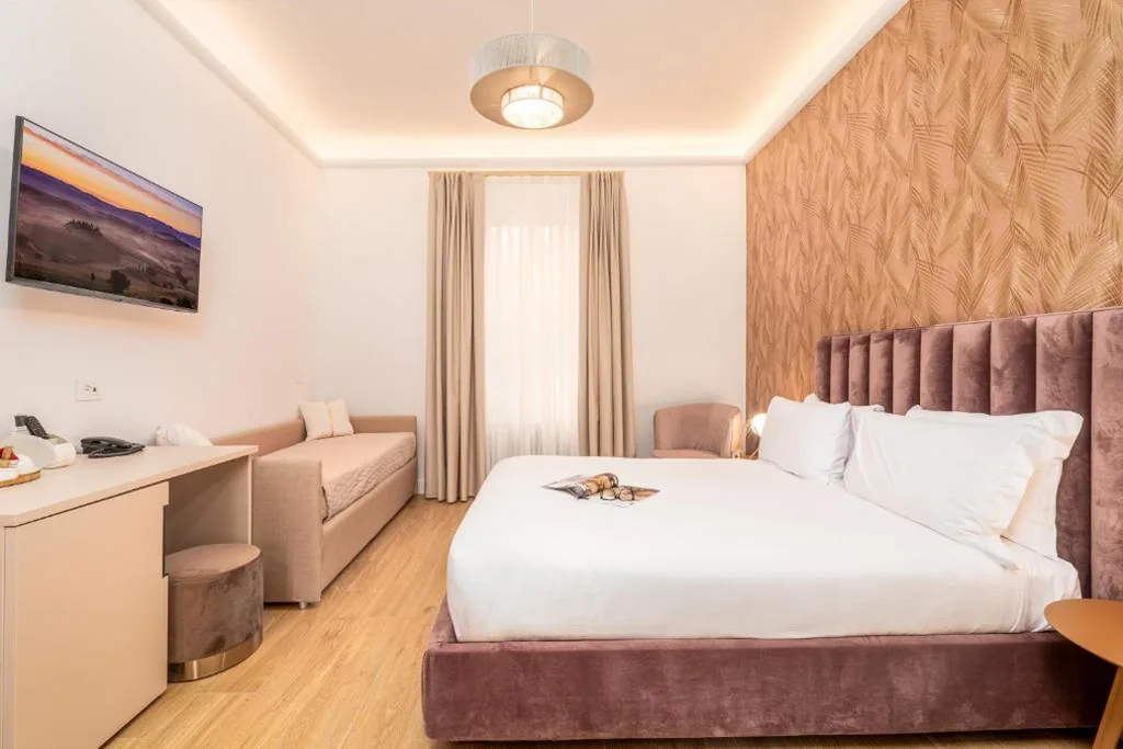Camera Queen Deluxe — Hotel Ginori Al Duomo – dBe Hotels
