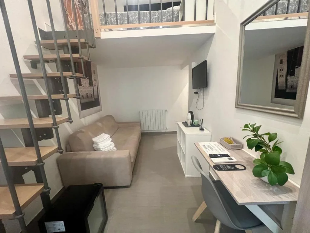 Deluxe Queen Room — Sant Antonino First Floor Relais