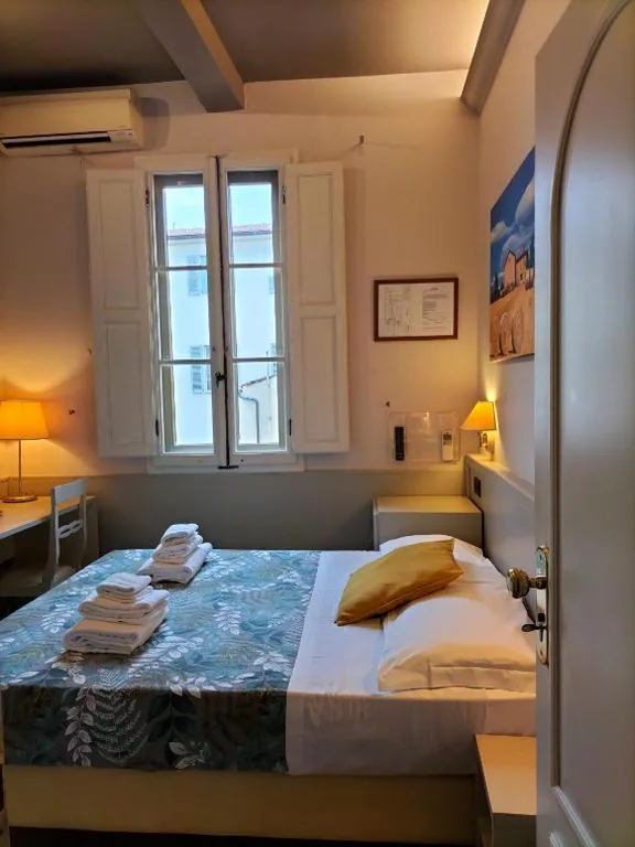 Camera Queen Economy — Hotel Camilla Firenze