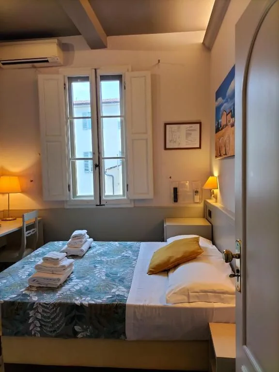 Camera Queen — Hotel Camilla Firenze