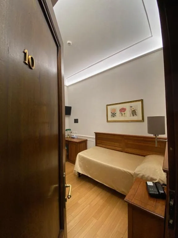 Camera Singola — Albergo Chiusarelli