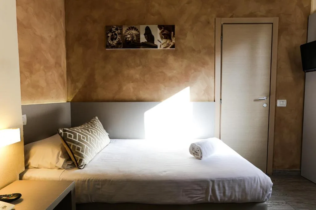 Single Room — Albergo Firenze