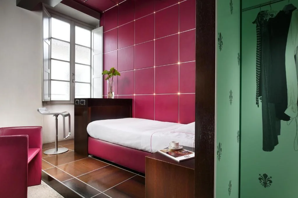 Classic Single Room — UNA Hotels Vittoria Firenze