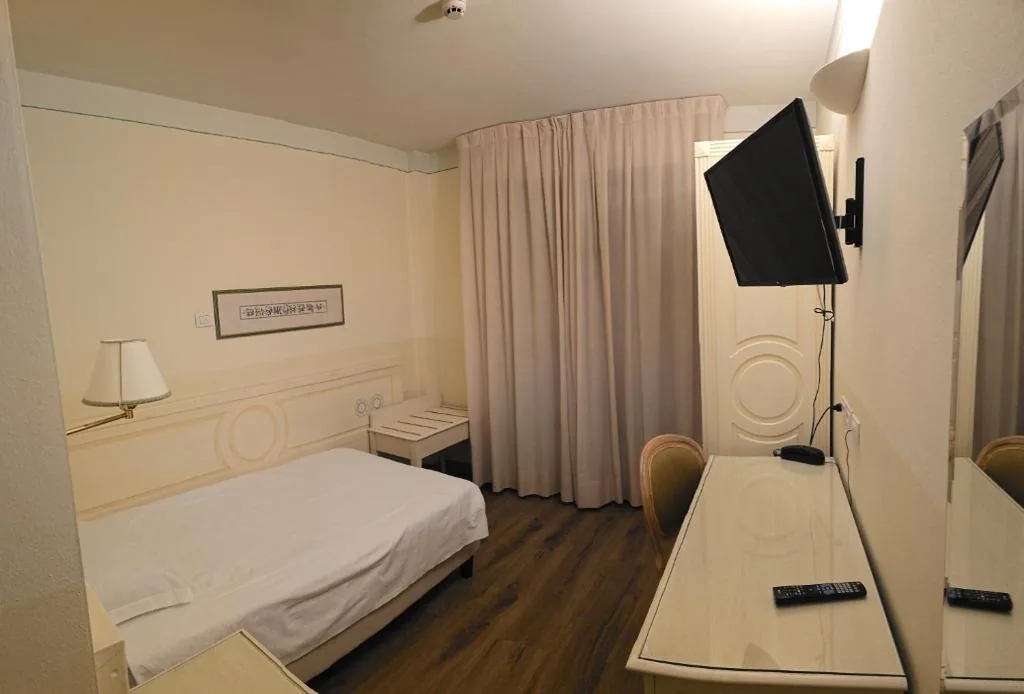 Camera Singola Comfort — Grand Hotel Bonanno